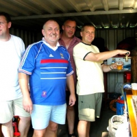 20-uwe-arnold-joe-wallas-frank-muller-dirk-buchholz-sorgten-fur-kalte-getranke