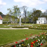 36-parkanlage-von-schlos-neuhaus
