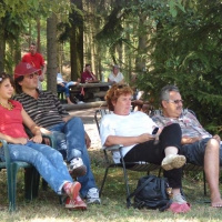 37-bei-brutender-hitze-lies-es-sich-im-schatten-aushalten_0