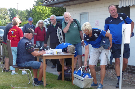 Essel: Garner, Hucke und Goetzke gewinnen LM Triplette | Planetboule